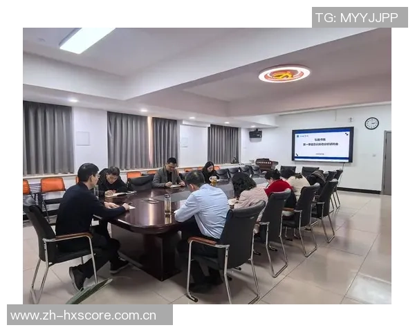 重庆足球队在钻石联赛中的意识表现分析与未来展望 重庆足球队在钻石联赛中的意识表现分析与未来展望